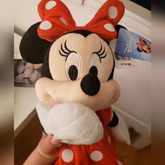 Minnie Mouse Plushie - Picture 3 of 5